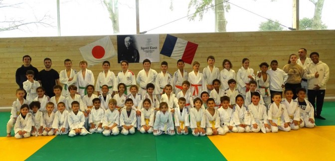 Image de l'actu 'EN STAGE JUDO ET MULTI-ACTIVITÉS Á RIORGES.'